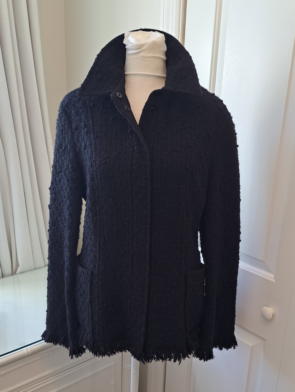 Akris Punto Womens Luxury Black Wool Blend Bouclé Fringe Jacket Blazer Lined 6